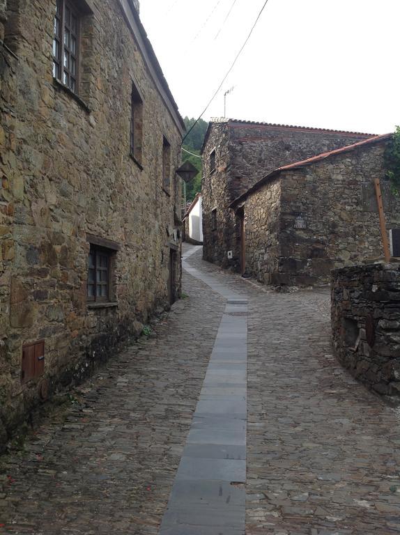 Villa Pátio do Xisto Gondramaz Exterior foto